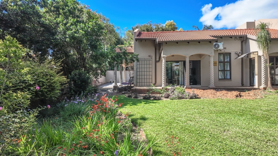 3 Bedroom Property for Sale in Safari Gardens North West